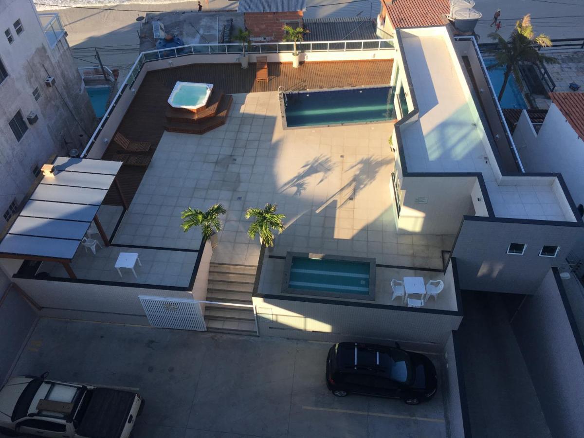 Apartment Em *